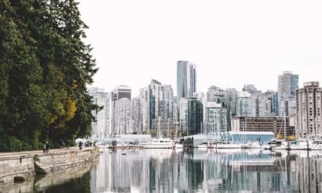 WHY THE GASTOWN?