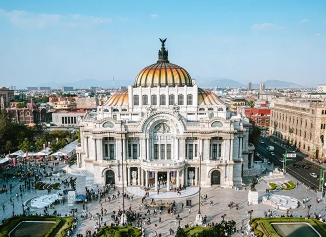 WHY THE HISTORICAL CENTER?