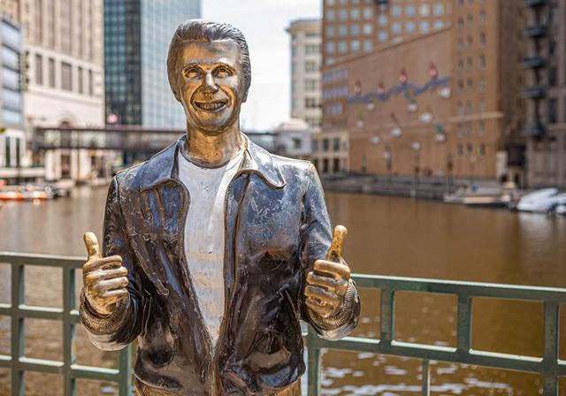 secret-food-tours-milwaukee-city-image-5