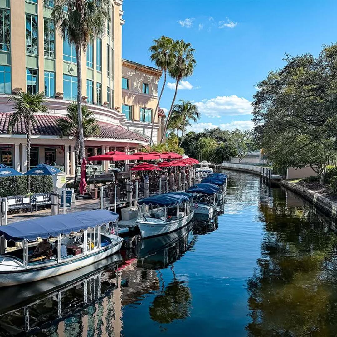 Las Olas LOVE mural near Hoffman’s Chocolates in Fort Lauderdale